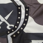 Load image into Gallery viewer, Professional Barber Cape Men&#39;s Grooming Barber Pro, One Size, Camo Black and Gray Print
