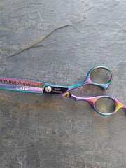 Load image into Gallery viewer, Care Professional scissor Thinning / Texturizing Barber 6&quot; 30 Teeth Rainbow Color.

